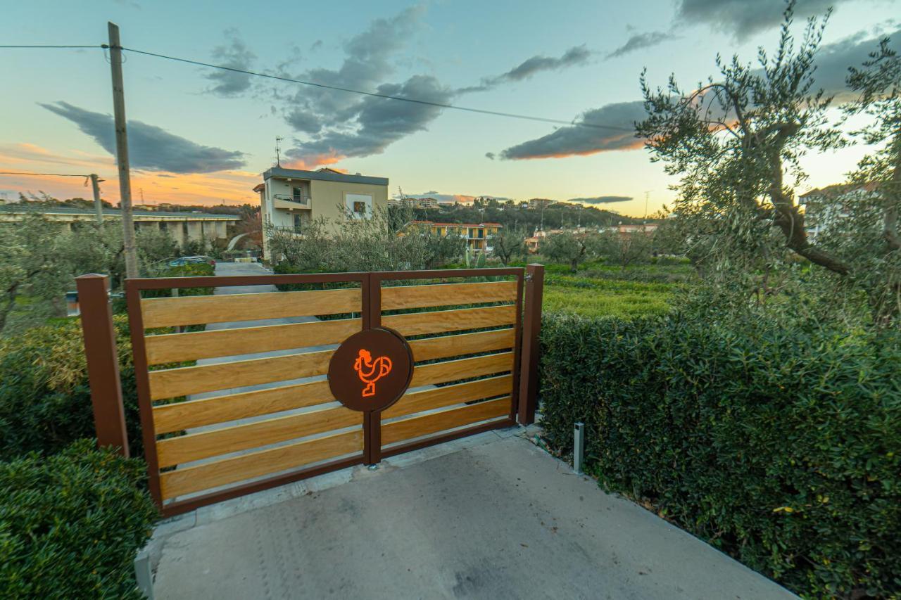 Il Gallo Con Gli Stivali Termoli Ngoại thất bức ảnh